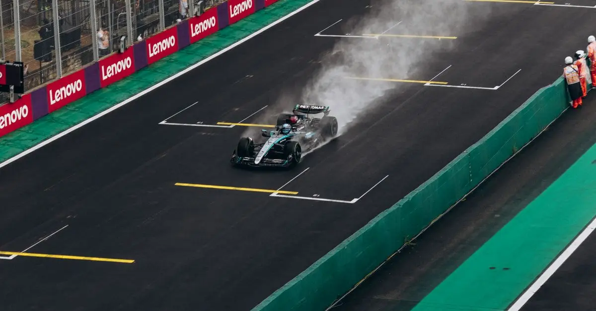 Les Technologies de Sécurité en Formule 1 : Évolutions et Innovations